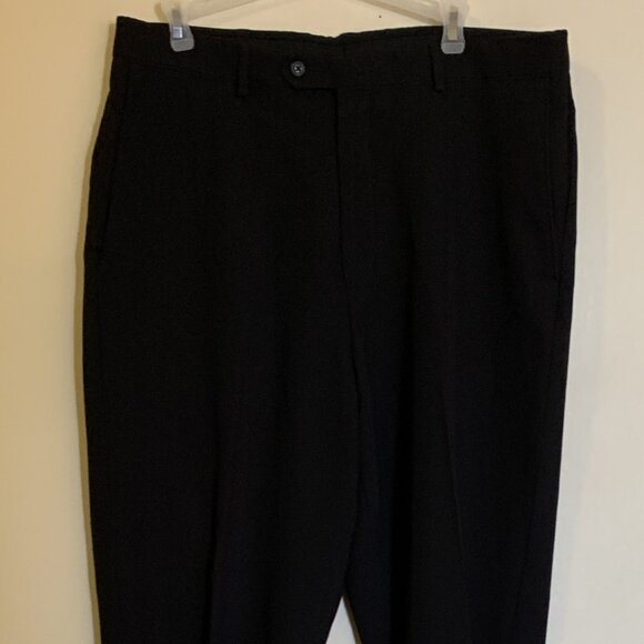 Men's Black Dress Pants - 36 x 32 - 74% Polyester / 21% Rayon / 5% Spandex - Picture 3 of 11